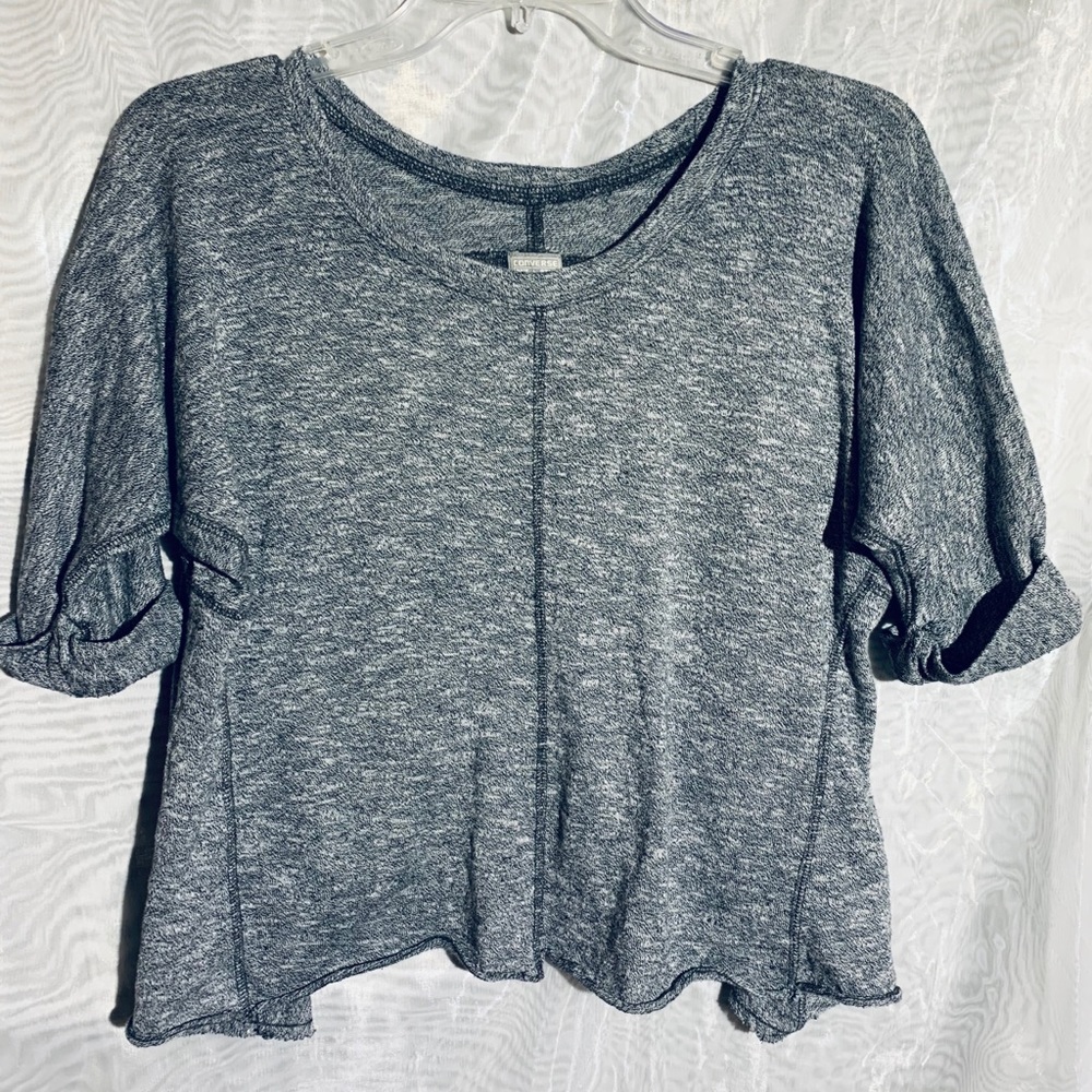 Converse One Star Women’s Gray Short Top Small